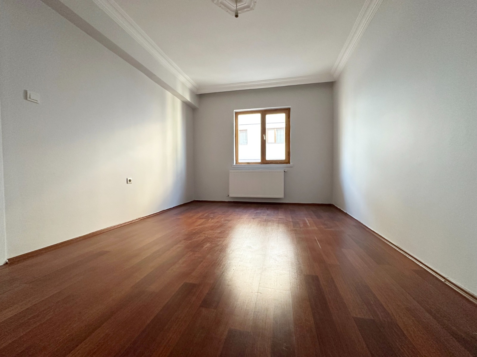 Keçiören Atapark Mahallesi Satılık 3+1 135 m² Net Daire | Asansörlü Ön Cephe Otoparklı