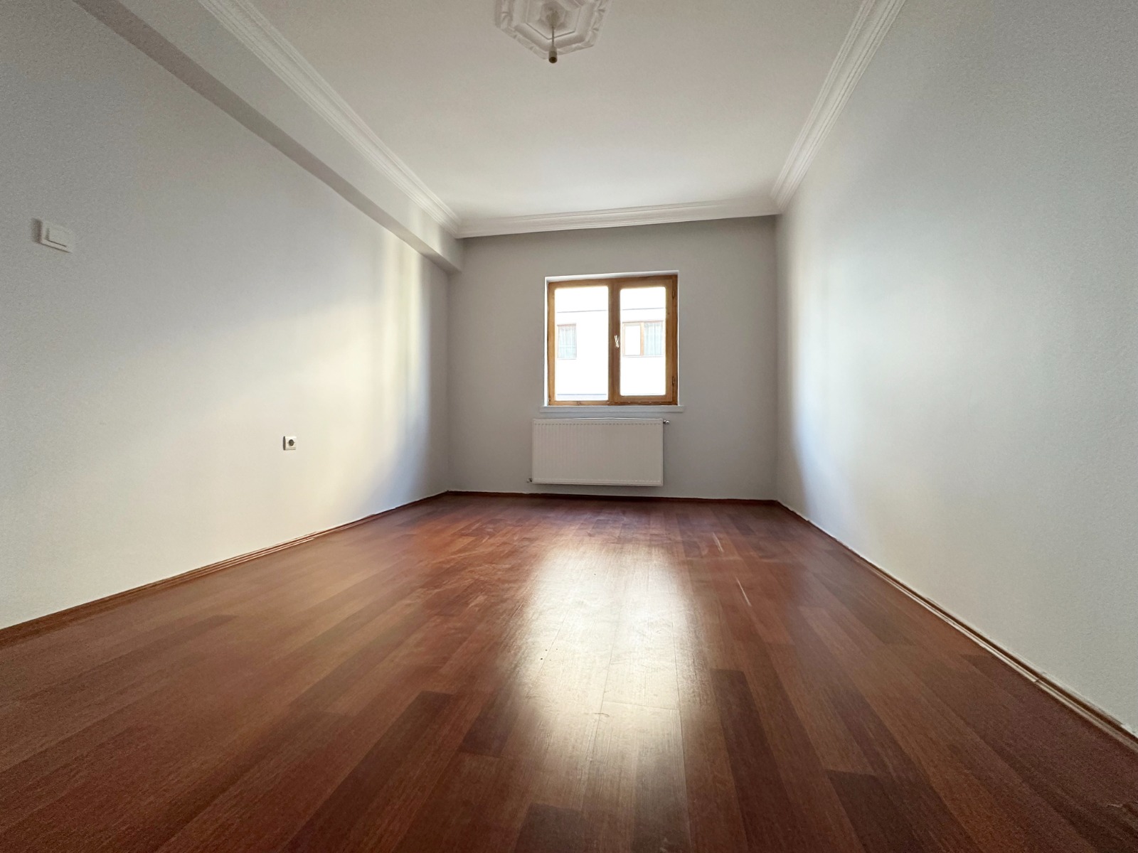 Keçiören Atapark Mahallesi Satılık 3+1 135 m² Net Daire | Asansörlü Ön Cephe Otoparklı