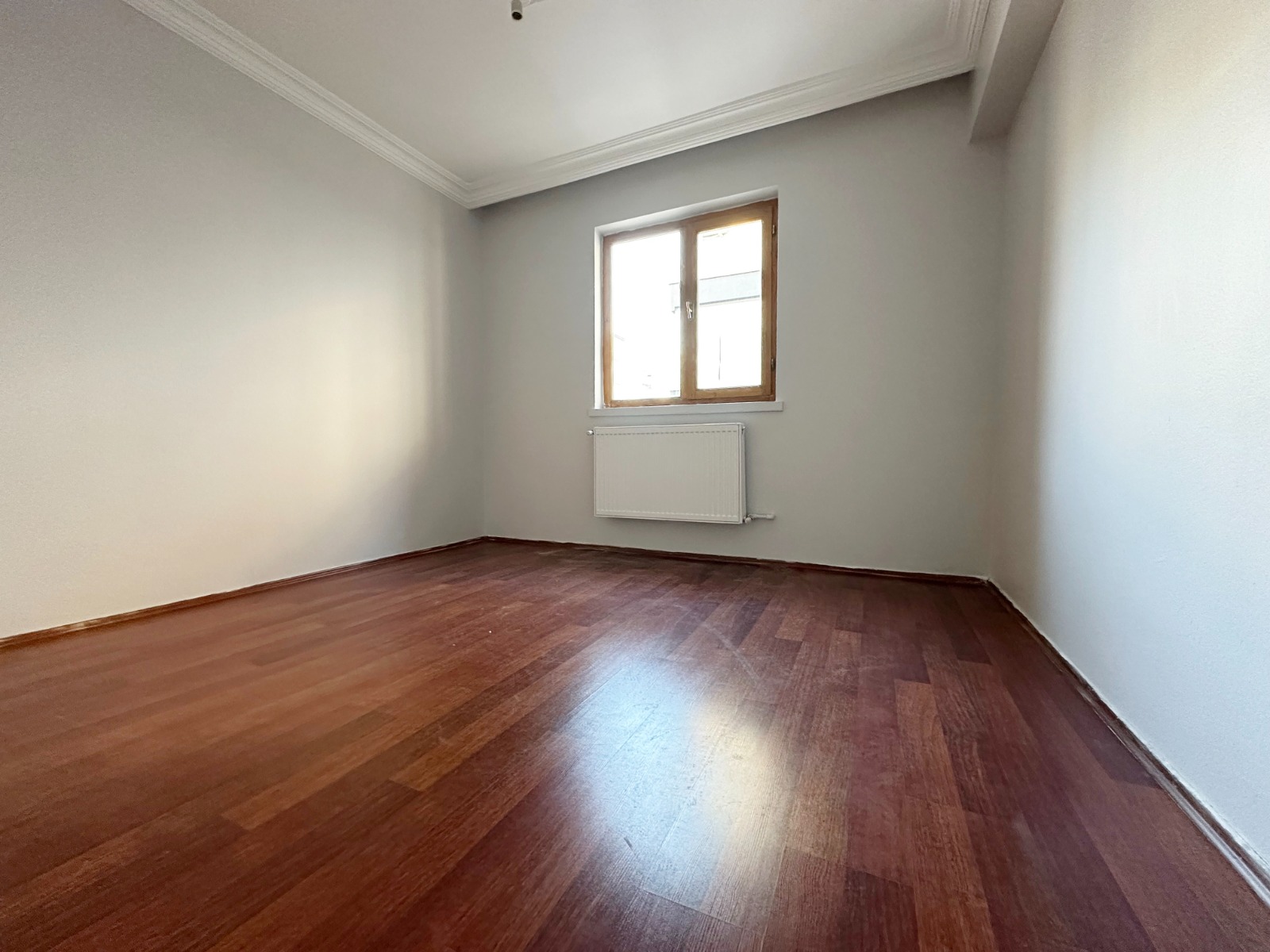 Keçiören Atapark Mahallesi Satılık 3+1 135 m² Net Daire | Asansörlü Ön Cephe Otoparklı