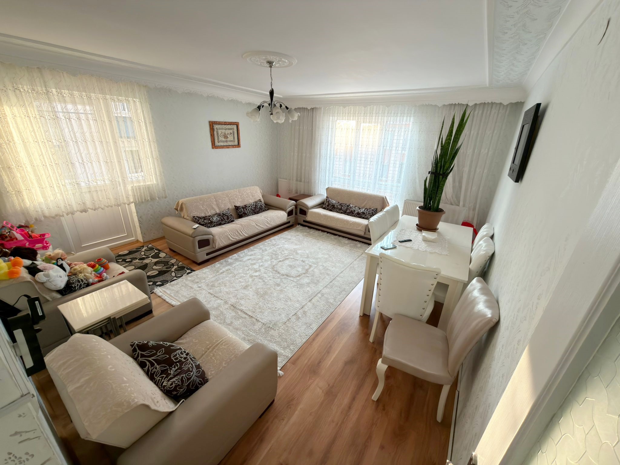 Keçiören Atapark Mahallesi Satılık 3+1 110 m² Daire | Yüksek Giriş Asansörlü İskanlı Yapılı