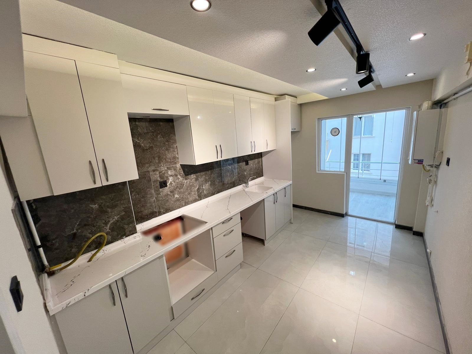 Keçiören Yayla Mahallesi Satılık Daire | 2. Kat Asansörlü Teras Balkonlu Kaçırılmayacak Fırsat