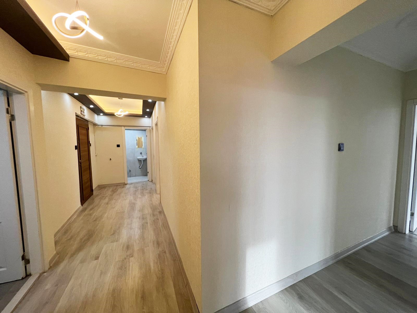 Keçiören Yayla Mahallesi Satılık Daire | 2. Kat Asansörlü Teras Balkonlu Kaçırılmayacak Fırsat