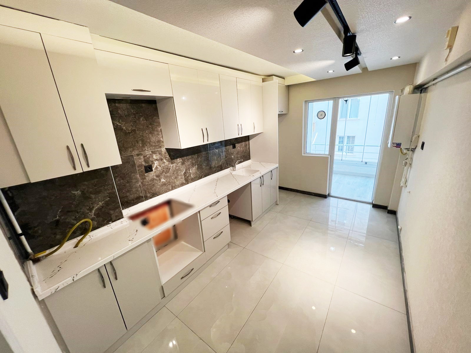 Keçiören Yayla Mahallesi Satılık Daire | 2. Kat Asansörlü Teras Balkonlu Kaçırılmayacak Fırsat