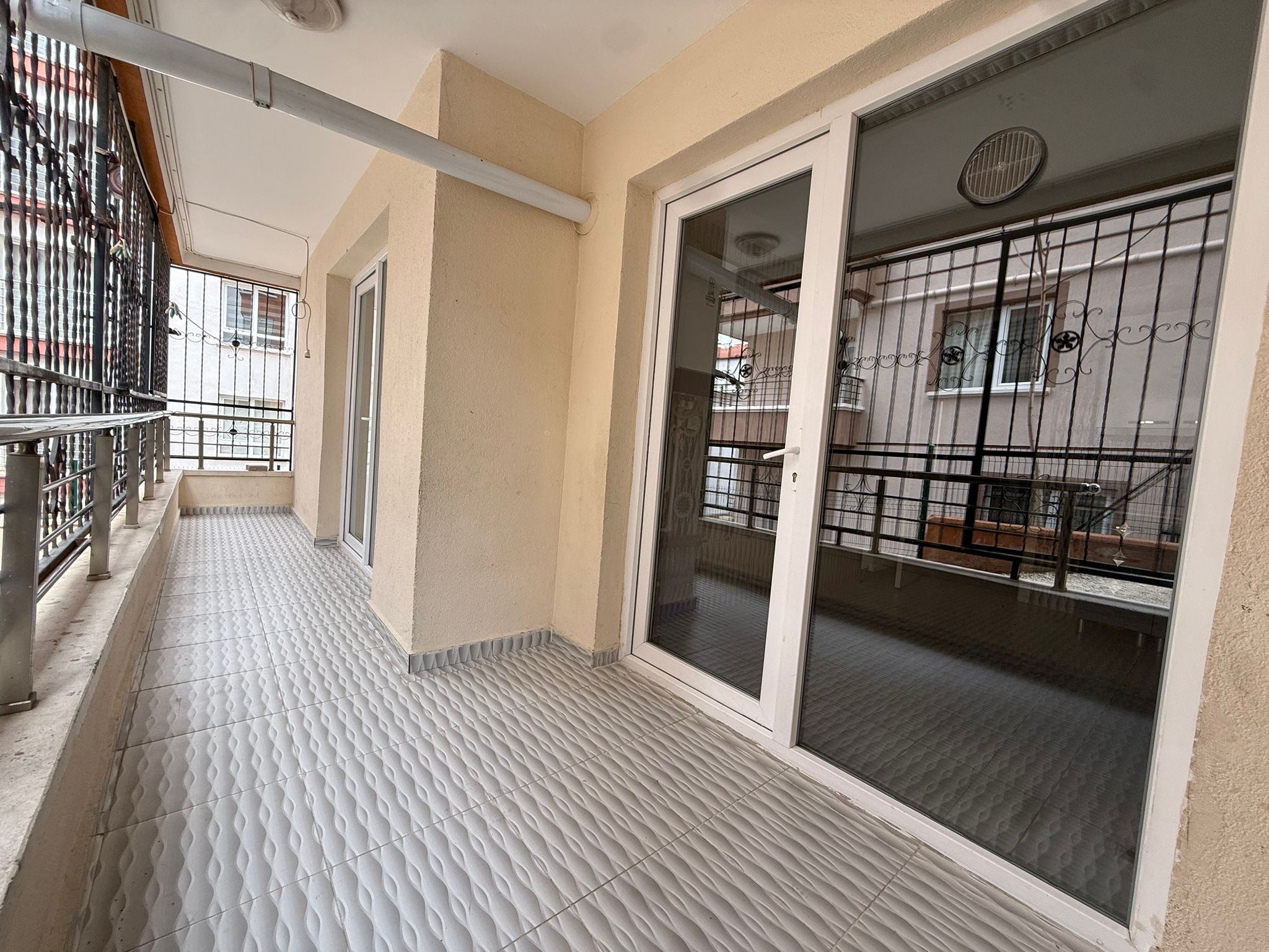 Keçiören Yükseltepe Mahallesi Satılık 4+1 155 m² Net Daire | Kot 2 Açık Cepheli Geniş Fırsat