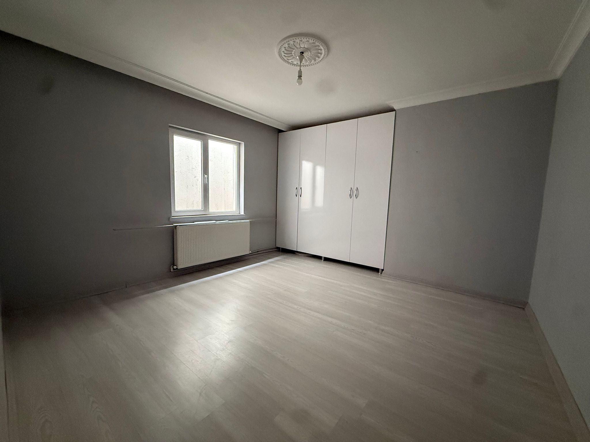 Keçiören Yükseltepe Mahallesi Satılık 4+1 155 m² Net Daire | Kot 2 Açık Cepheli Geniş Fırsat
