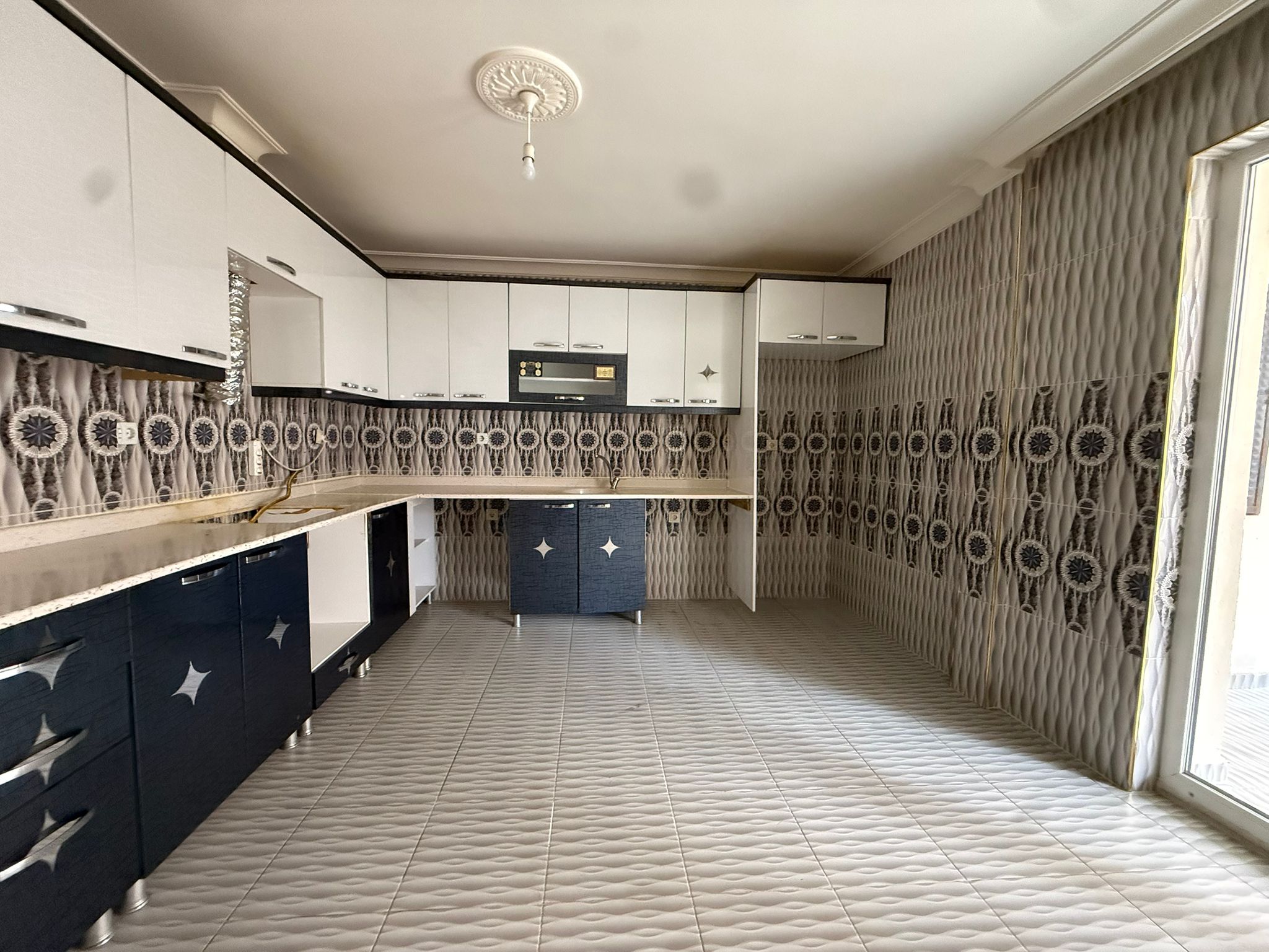 Keçiören Yükseltepe Mahallesi Satılık 4+1 155 m² Net Daire | Kot 2 Açık Cepheli Geniş Fırsat