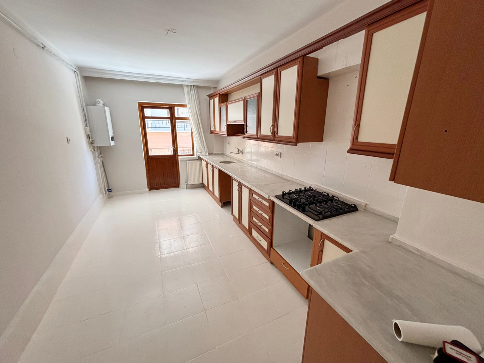 Keçiören Satılık 3+1 135 m² Daire | Çift Balkonlu Açık Cepheli Geniş Kullanımlı Fırsat