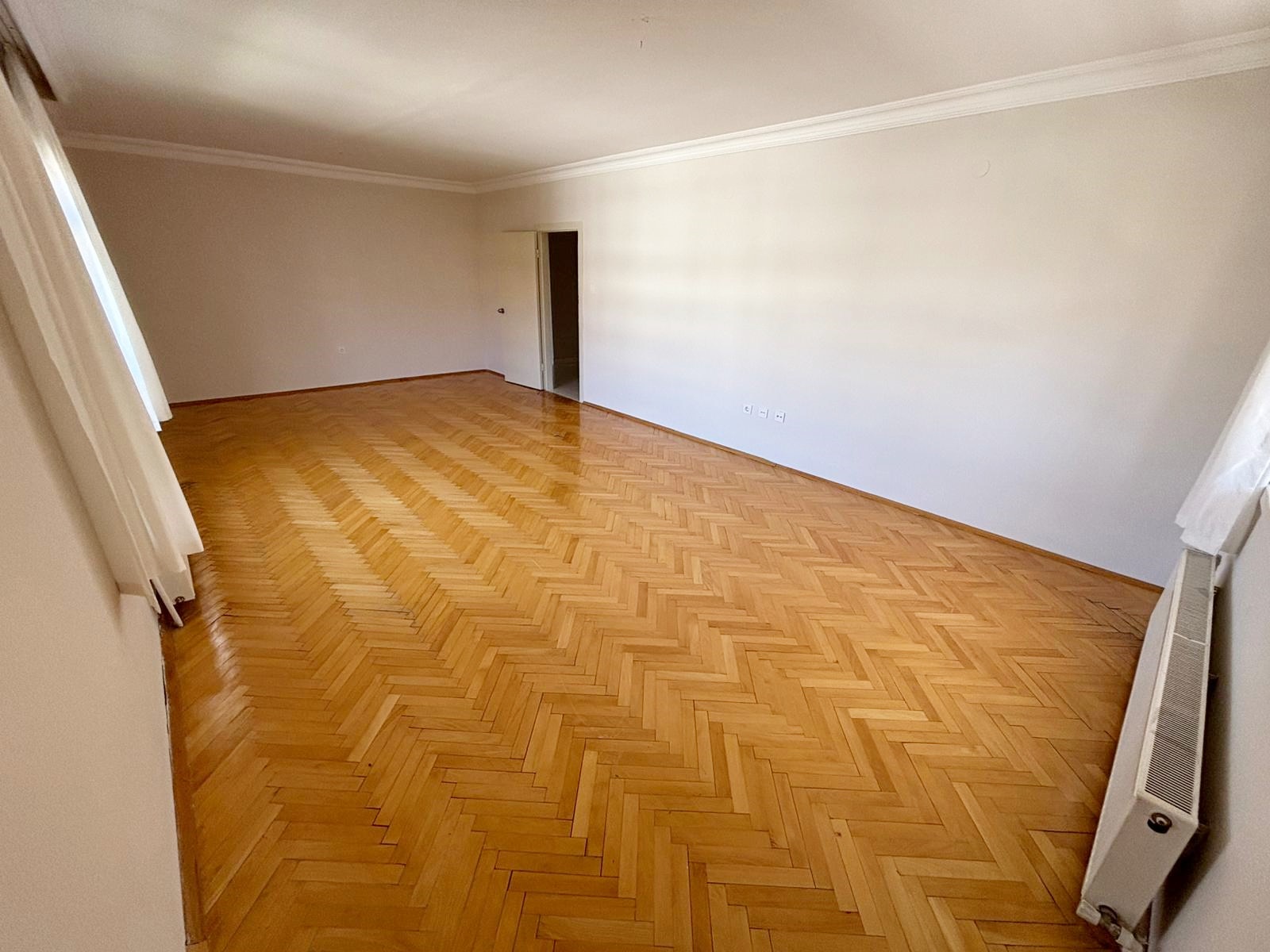 Keçiören Satılık 3+1 135 m² Daire | Çift Balkonlu Açık Cepheli Geniş Kullanımlı Fırsat