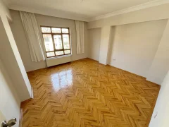 Keçiören Satılık 3+1 135 m² Daire | Çift Balkonlu Açık Cepheli Geniş Kullanımlı Fırsat