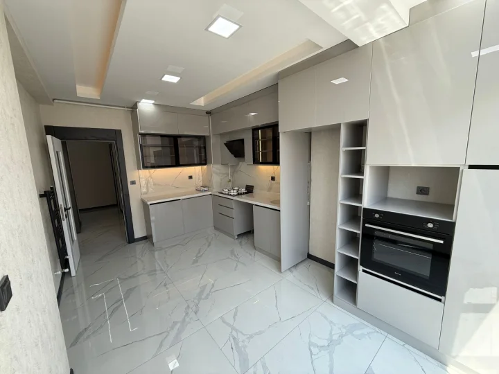 Keçiören Kuşcağız Satılık 3+1 Yüksek Giriş İskanlı Balkonlu Otoparklı Geniş Daire