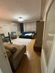 Etlik’te Satılık 3.5+1 2. Kat Cam Balkonlu Vestiyerli Yapılı Geniş Daire