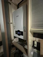 Etlik’te Satılık 3.5+1 2. Kat Cam Balkonlu Vestiyerli Yapılı Geniş Daire