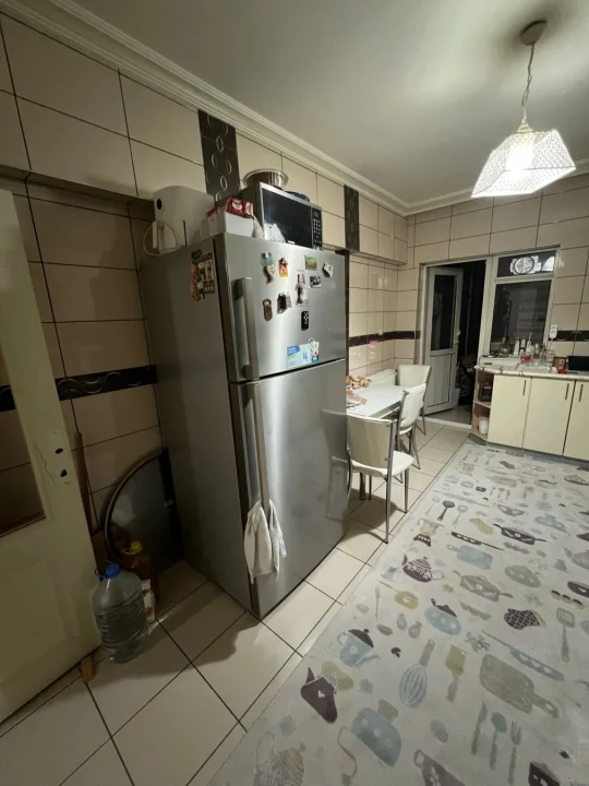 Etlik’te Satılık 3.5+1 2. Kat Cam Balkonlu Vestiyerli Yapılı Geniş Daire