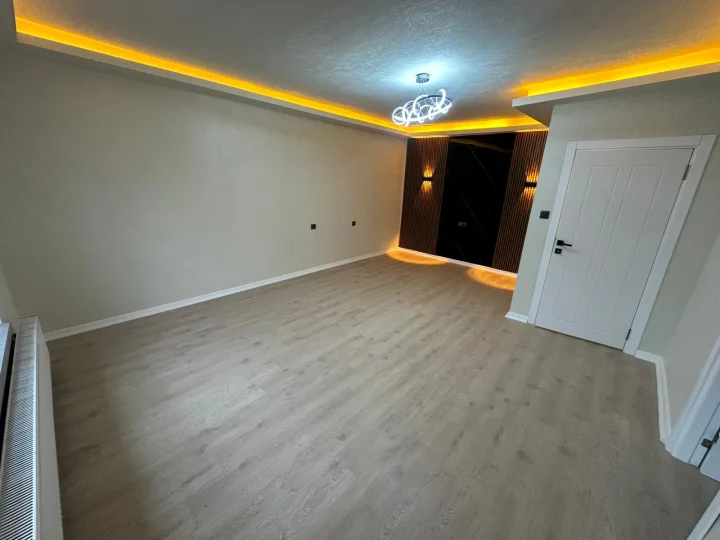 Keçiören Esertepe’de Satılık 3+1 2. Kat Ön Cephe Ferah Daire