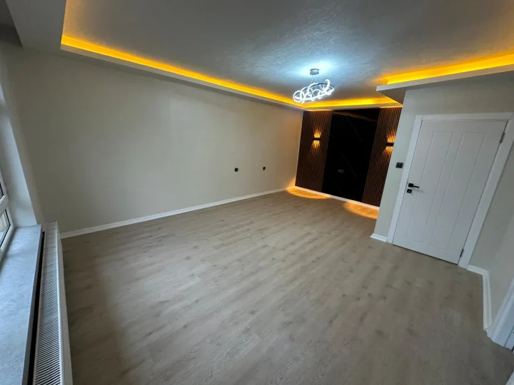 Keçiören Esertepe’de Satılık 3+1 2. Kat Ön Cephe Ferah Daire