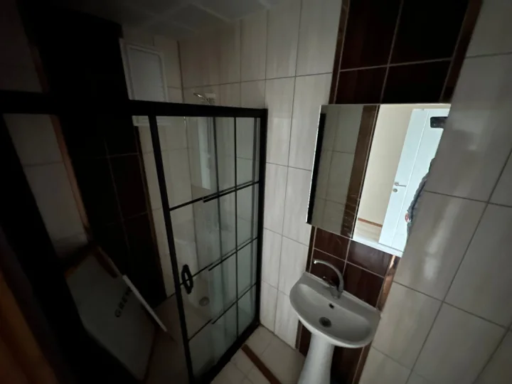 Keçiören Atapark Cadde Üzeri Satılık 4+1 Dubleks Asansörlü Manzaralı 3 Banyolu Lüks Daire