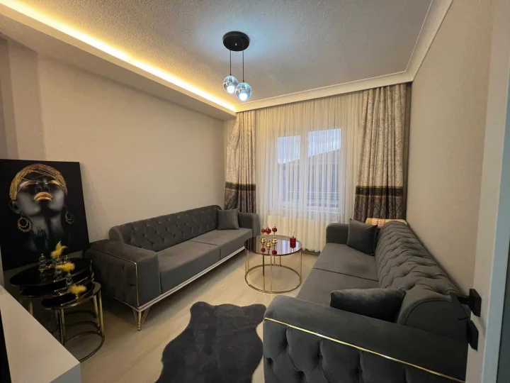 Keçiören Ovacık’ta Satılık 4+1 1. Kat Ultra Lüks Yapılı Geniş Daire