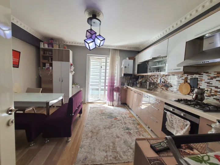 Keçiören Kanuni’de Satılık 3+1 1. Kat Asansörlü Lüks Yapılı Daire