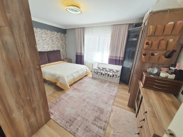 Keçiören Kanuni’de Satılık 3+1 1. Kat Asansörlü Lüks Yapılı Daire