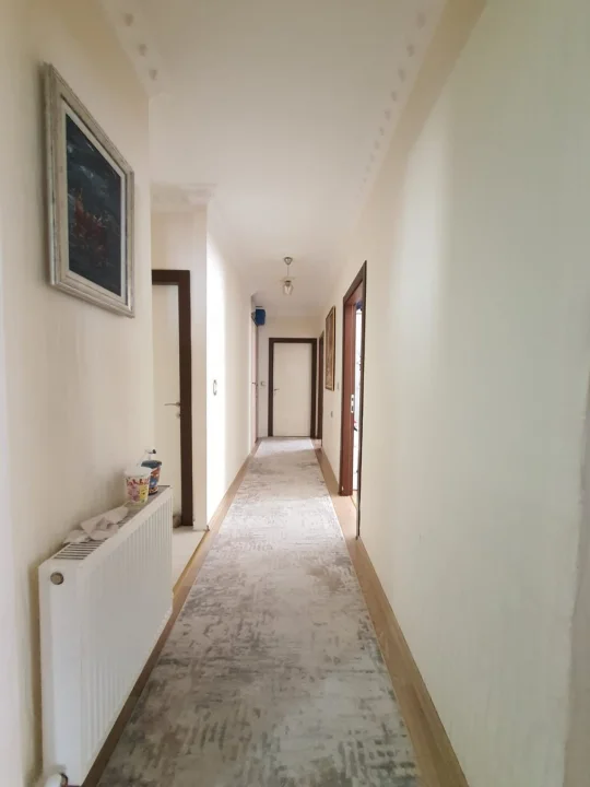 Keçiören Kanuni’de Satılık 3+1 1. Kat Asansörlü Lüks Yapılı Daire