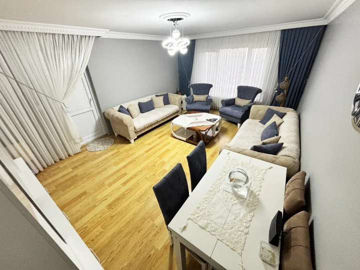 Keçiören Yayla’da Satılık Ankara Manzaralı 3+1 Ebeveyn Banyolu Teras Balkonlu Daire