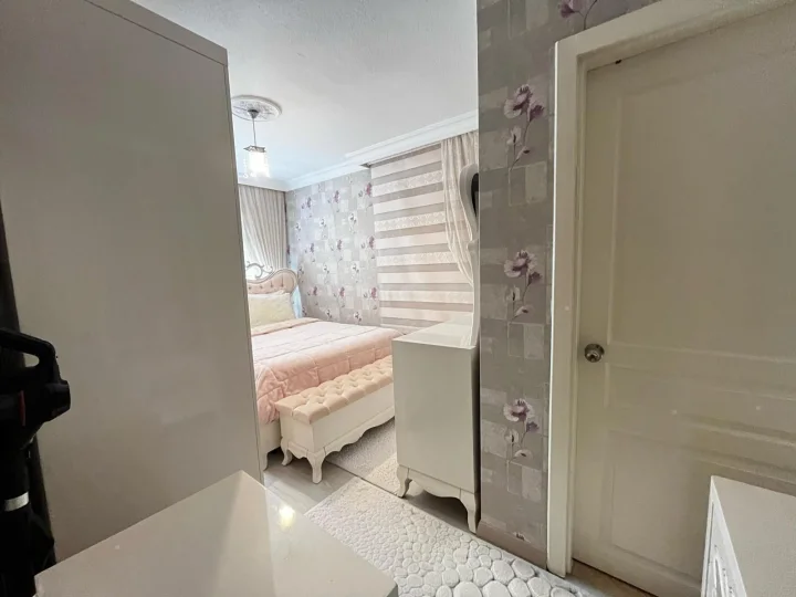 Keçiören Esertepe’de Satılık 4+1 175 m² Ebeveyn Banyolu Asansörlü İskanlı Manzaralı Daire