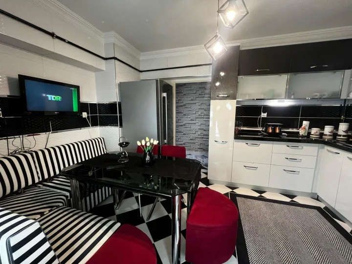 Keçiören Esertepe’de Satılık 4+1 175 m² Ebeveyn Banyolu Asansörlü İskanlı Manzaralı Daire