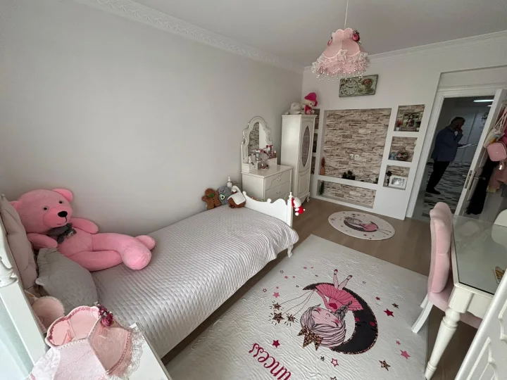 Keçiören Kuşcağız’da Satılık 3+1 1. Kat Geniş Asansörlü Full Yapılı Kök Tapulu Daire