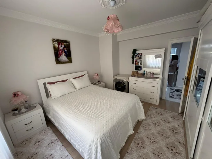 Keçiören Kuşcağız’da Satılık 3+1 1. Kat Geniş Asansörlü Full Yapılı Kök Tapulu Daire