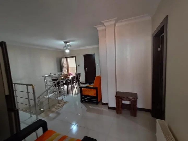 Keçiören Atapark’ta Satılık 6+2 Dubleks Çift Girişli İskanlı Yapılı Geniş Daire