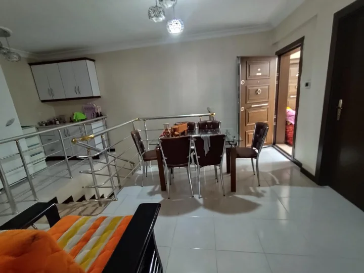 Keçiören Atapark’ta Satılık 6+2 Dubleks Çift Girişli İskanlı Yapılı Geniş Daire