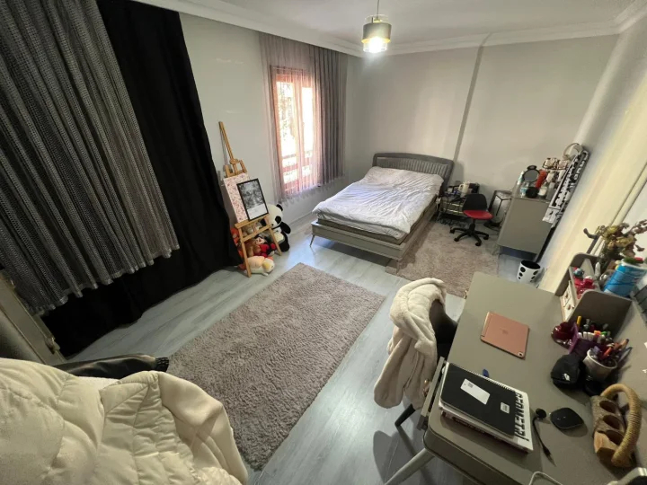 Etlik’te Satılık 8+1 Lüks Dubleks Asansörlü Manzaralı Kapalı Otoparklı Çift Mutfaklı Daire