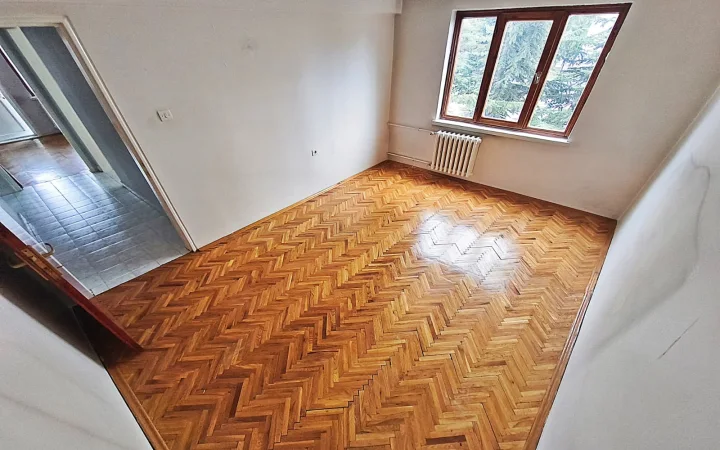 Keçiören Esertepe’de Satılık 3+1 3. Kat Ön Cephe Site İçi Fırsat Daire