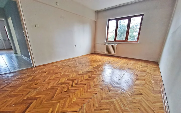 Keçiören Esertepe’de Satılık 3+1 3. Kat Ön Cephe Site İçi Fırsat Daire