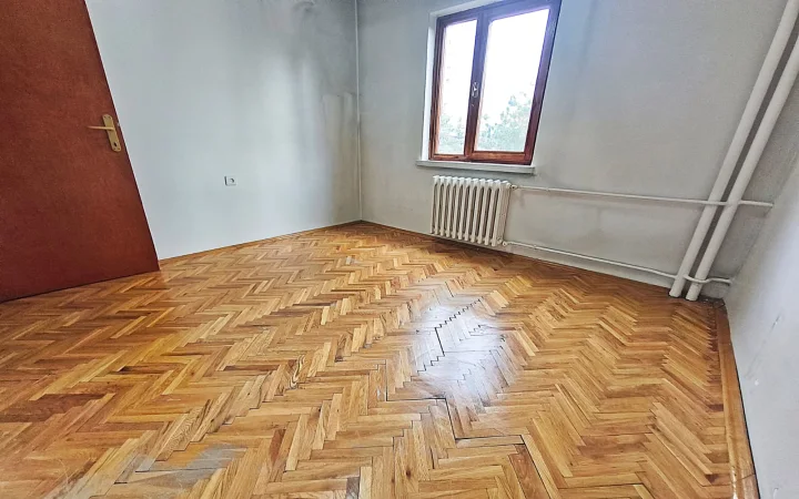 Keçiören Esertepe’de Satılık 3+1 3. Kat Ön Cephe Site İçi Fırsat Daire