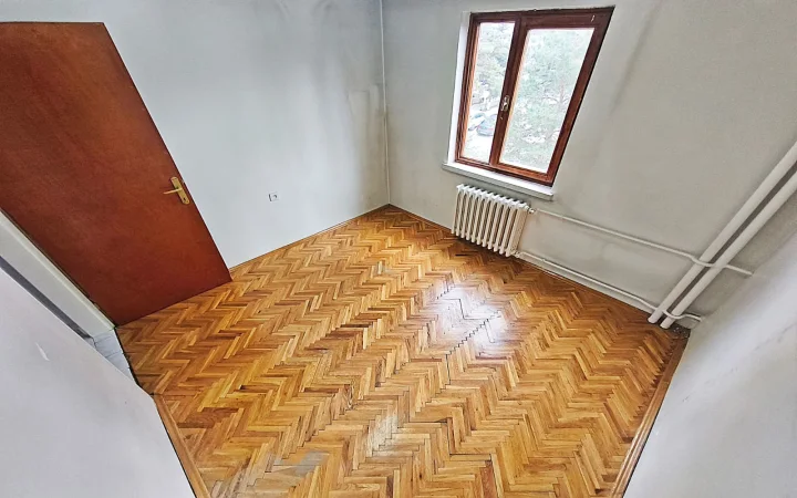 Keçiören Esertepe’de Satılık 3+1 3. Kat Ön Cephe Site İçi Fırsat Daire