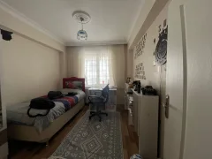 Keçiören Atapark’ta Satılık 4+1 Orta Kat 160 m² Cam Balkonlu Daire