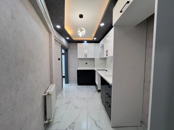 Keçiören Satılık 3+1 120 m² 2. Ara Kat Ön Cephe Full Yapılı Türk Hamamlı Daire