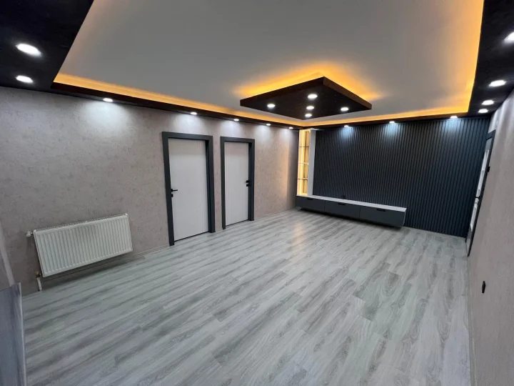 Keçiören Satılık 3+1 120 m² 2. Ara Kat Ön Cephe Full Yapılı Türk Hamamlı Daire