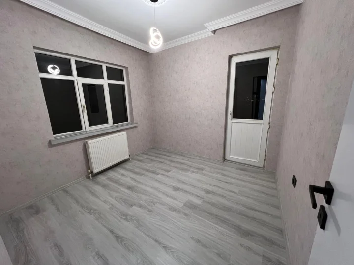 Keçiören Satılık 3+1 120 m² 2. Ara Kat Ön Cephe Full Yapılı Türk Hamamlı Daire