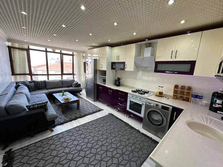 Keçiören Pınarbaşı Mahallesi’nde Satılık 6+1 Dubleks 280 m² Teraslı 4 Balkonlu Ultra Geniş Daire