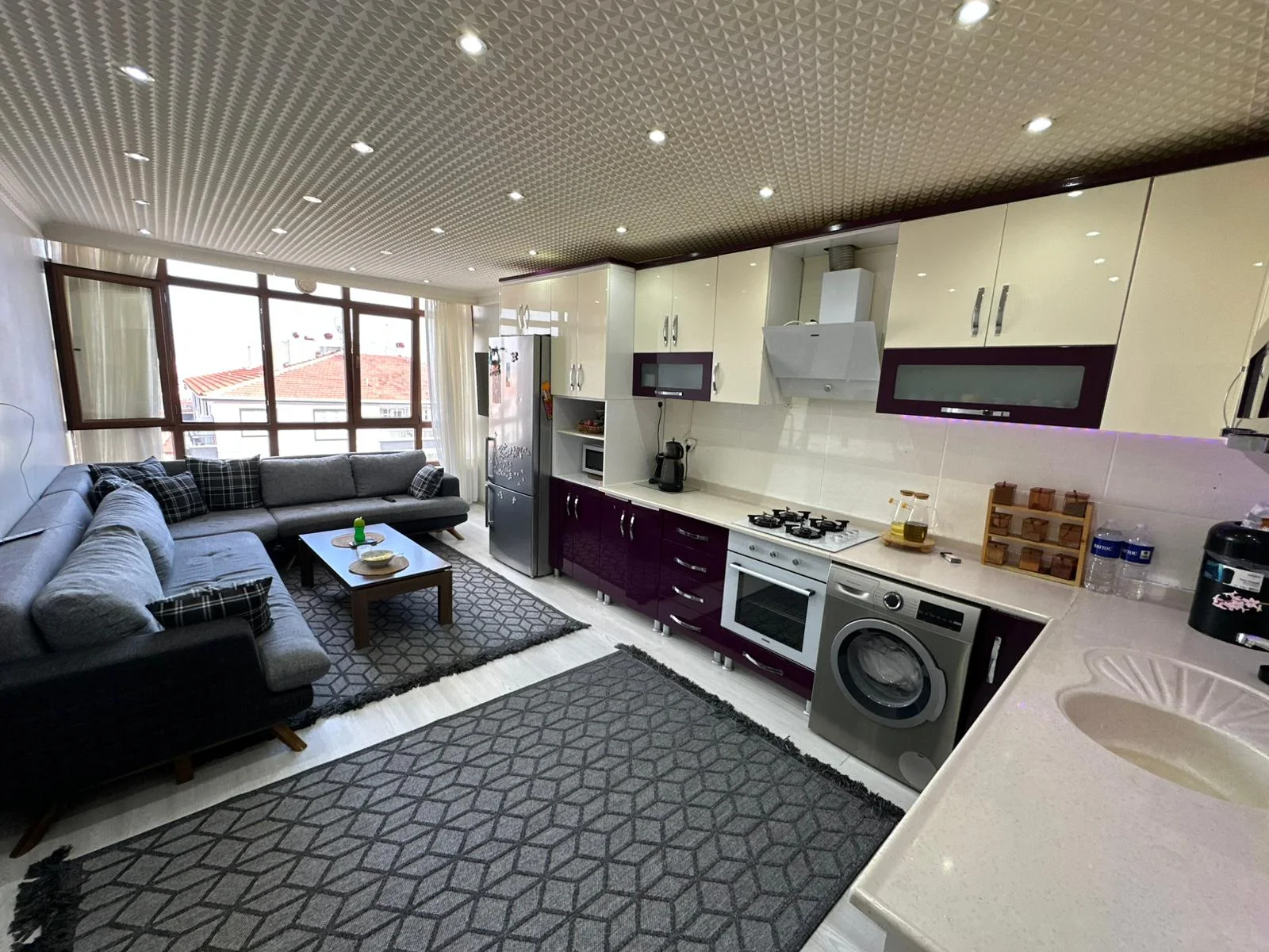 Keçiören Pınarbaşı Mahallesi’nde Satılık 6+1 Dubleks 280 m² Teraslı 4 Balkonlu Ultra Geniş Daire