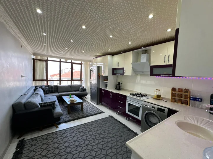 Keçiören Pınarbaşı Mahallesi’nde Satılık 6+1 Dubleks 280 m² Teraslı 4 Balkonlu Ultra Geniş Daire