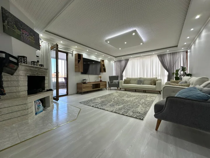 Keçiören Pınarbaşı Mahallesi’nde Satılık 6+1 Dubleks 280 m² Teraslı 4 Balkonlu Ultra Geniş Daire