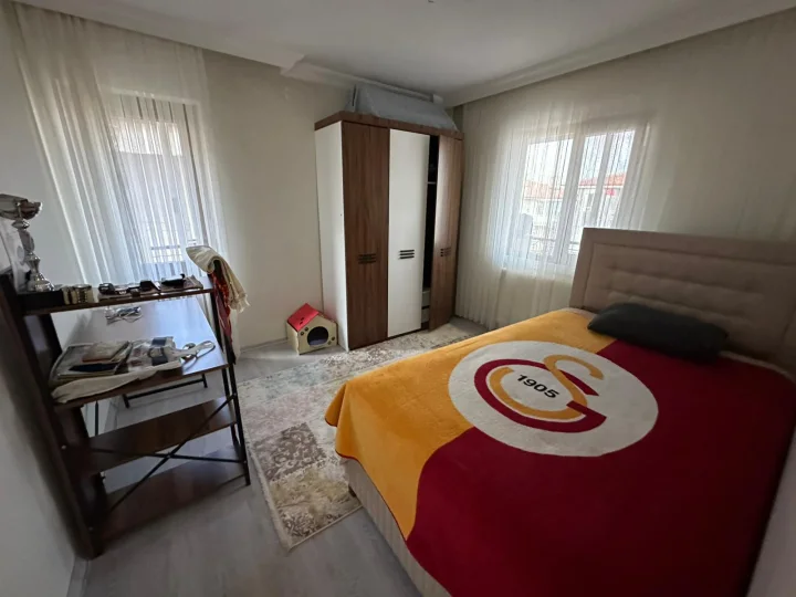 Keçiören Pınarbaşı Mahallesi’nde Satılık 6+1 Dubleks 280 m² Teraslı 4 Balkonlu Ultra Geniş Daire