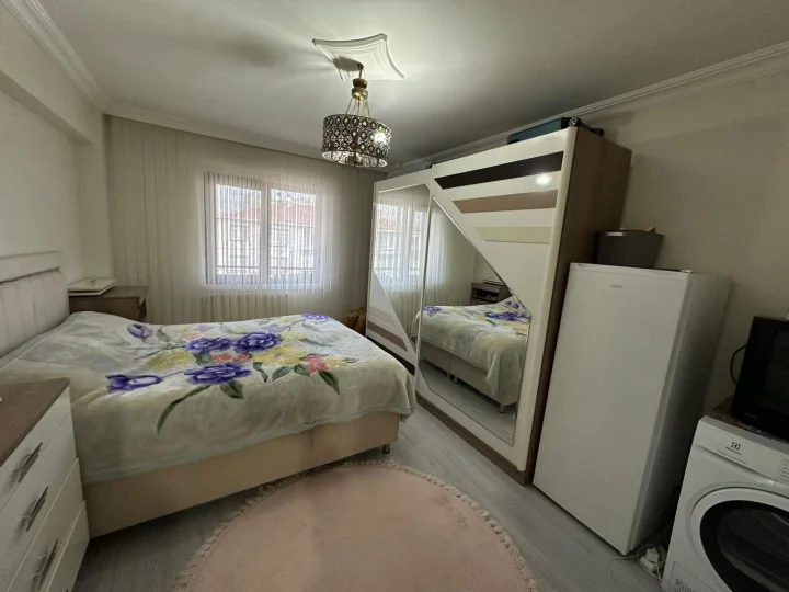 Keçiören Pınarbaşı Mahallesi’nde Satılık 6+1 Dubleks 280 m² Teraslı 4 Balkonlu Ultra Geniş Daire