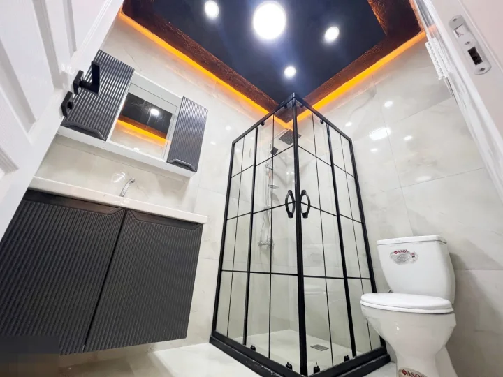 Keçiören Porsuk Caddesi Üzerinde Satılık 3+1 3. Kat Ara Kat Full Yapılı Havuz Tavan LED Işıklı Daire