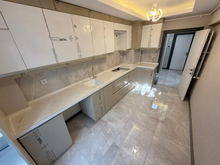 Keçiören Satılık 3+1 Daire | Yüksek Giriş Manzaralı Full Yapılı Cam Balkonlu Fırsat