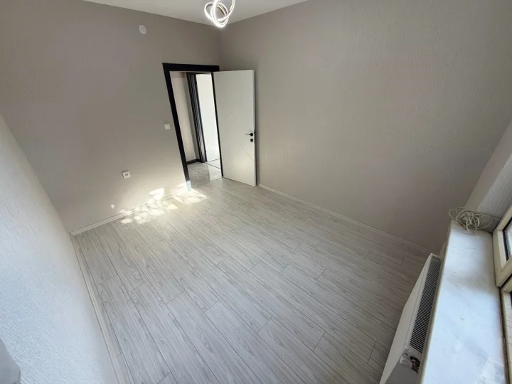 Keçiören Satılık 3+1 Daire | Yüksek Giriş Manzaralı Full Yapılı Cam Balkonlu Fırsat