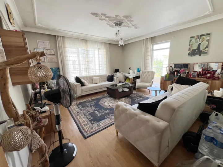 Keçiören Esertepe Mahallesi Satılık 3+1 Daire | 2. Kat Asansörlü Full Yapılı Cam Balkonlu Fırsat